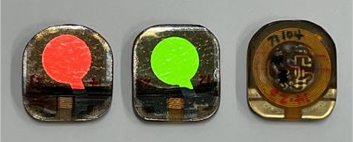 受電デバイス（OLEDデバイス本体）の写真